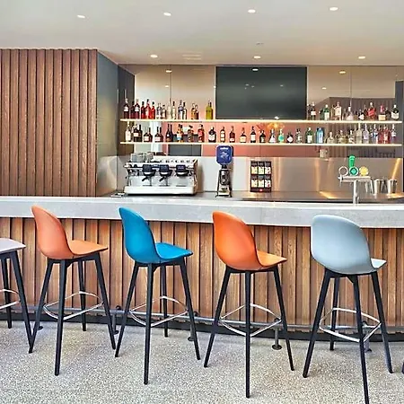 Hampton By Hilton Isola Nuova Otel 3*