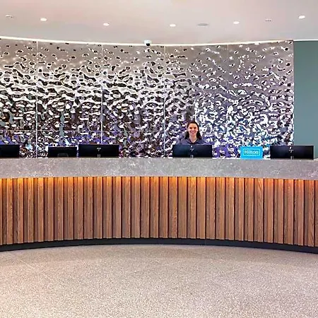 Otel Hampton By Hilton Isola Nuova 3*