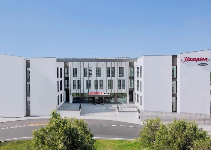 Hampton By Hilton Isola Nuova Venedik