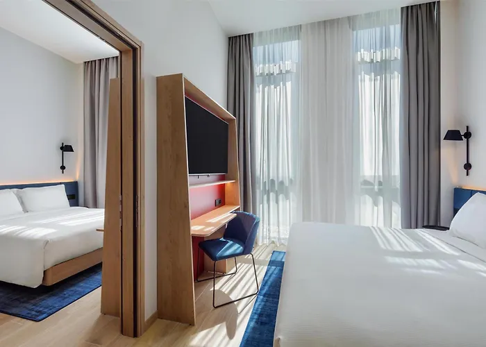 Hotel Hampton By Hilton Isola Nuova
