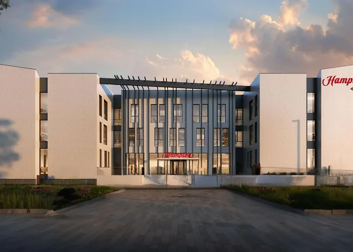 Hampton By Hilton Isola Nuova 3*